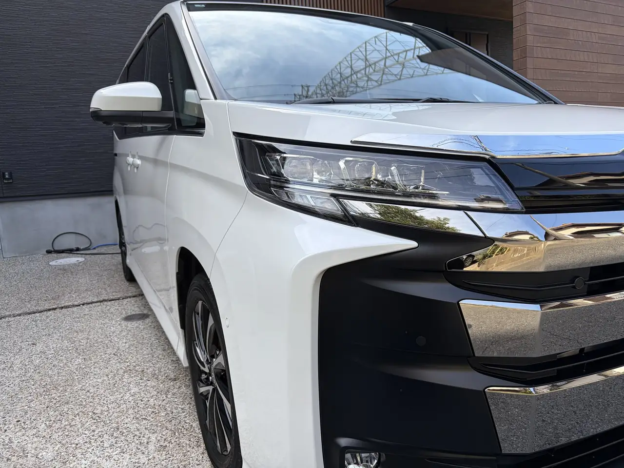 トヨタ ノア リフレッシュ洗車 施工