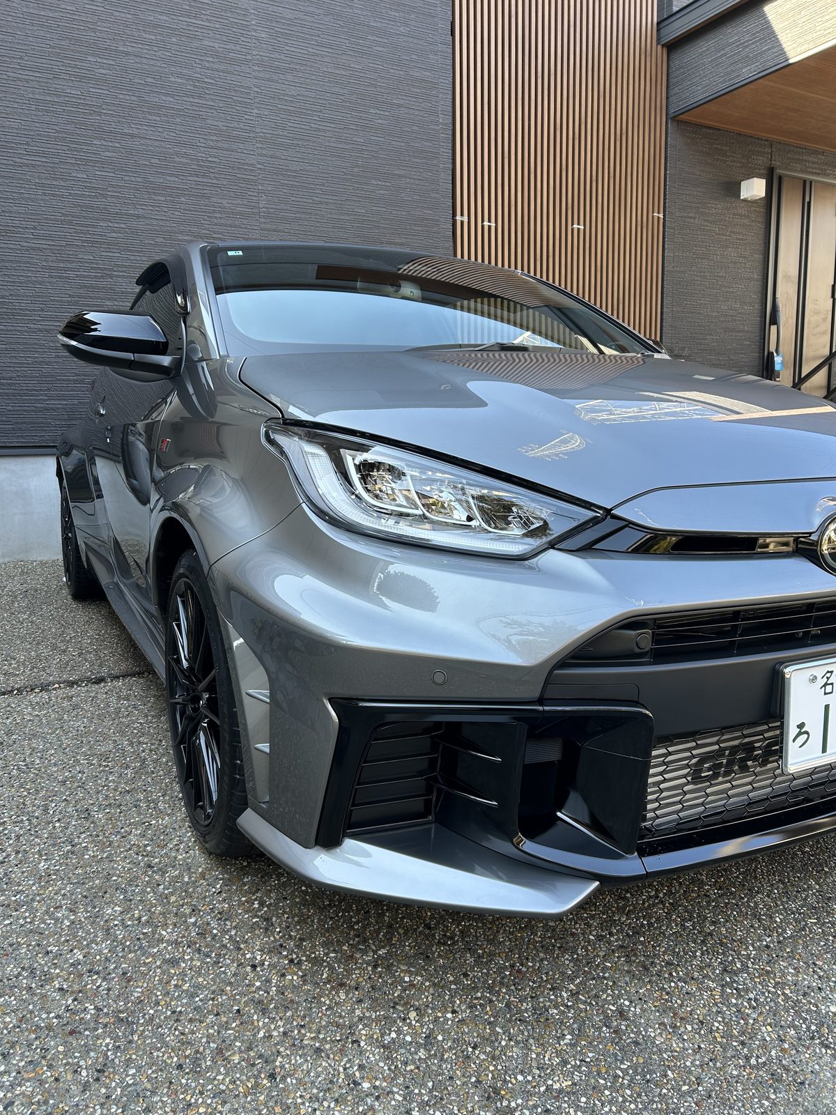 トヨタ GRヤリス リフレッシュ洗車＋簡易コーティング 施工